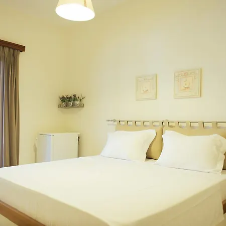 Отель Faros Афиссос